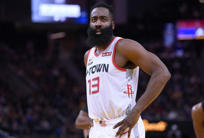 James Harden se je tokrat moral zadovoljiti z zgolj 24 točkami. | Foto: Getty Images