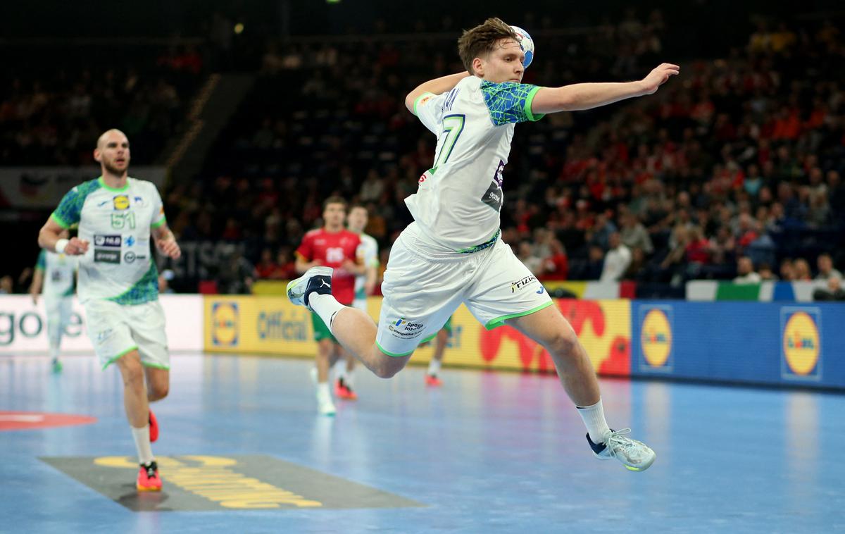 EHF Euro 2024: Slovenija - Portugalska slovenska rokometna reprezentanca Domen Novak | Foto Reuters