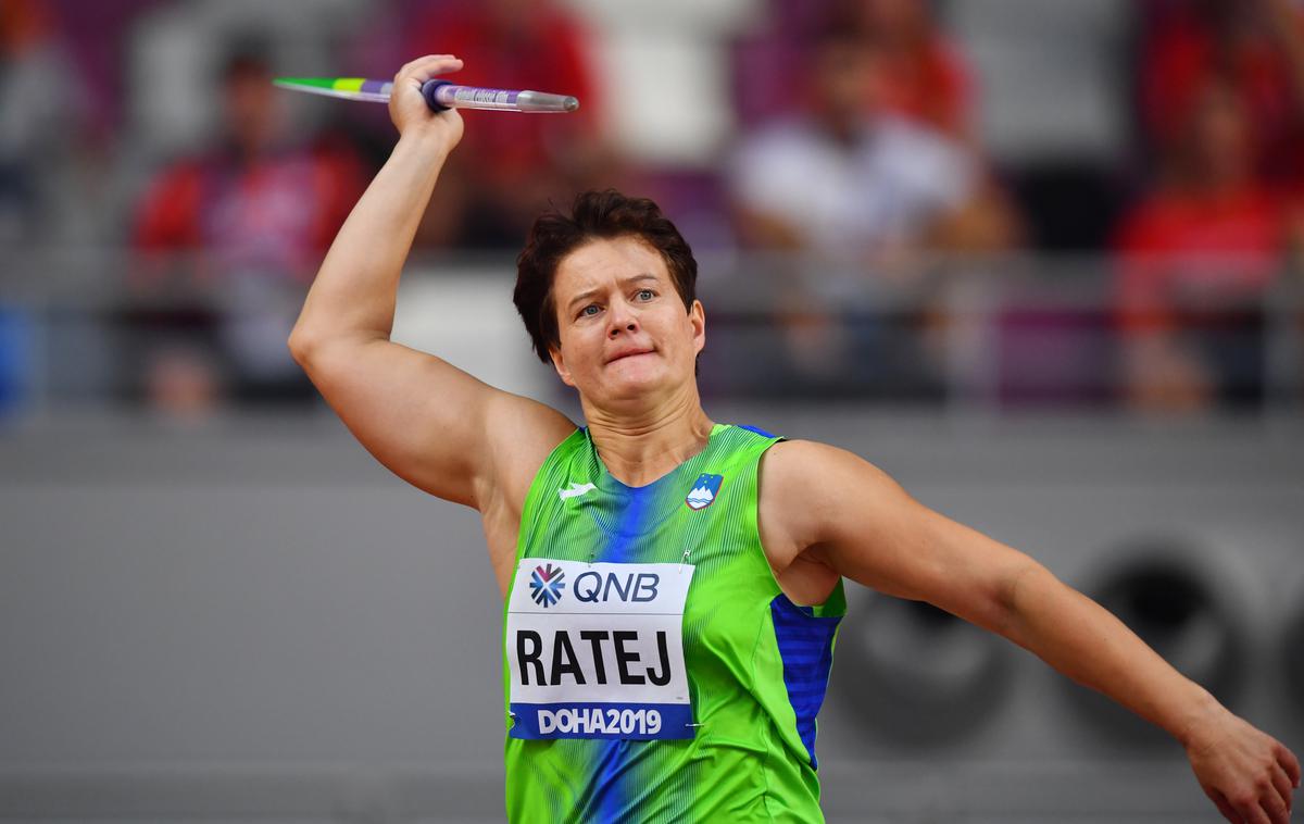 Martina Ratej | Na novo testirani vzorci iz olimpijskih iger v Londonu leta 2012 so pri Martini Ratej pokazali na sum zlorabe dopinga. Atletinja vse obtožbe najostreje zanika in se sklicuje na operacijo, ki jo imela v tistem obdobju. "Le tako bi prepovedana snov lahko prišla v moje telo," pojasnjuje svojo plat zgodbe. | Foto Reuters