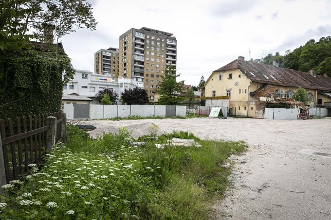 Priprava za gradnjio v Šiški. | Foto: Bojan Puhek