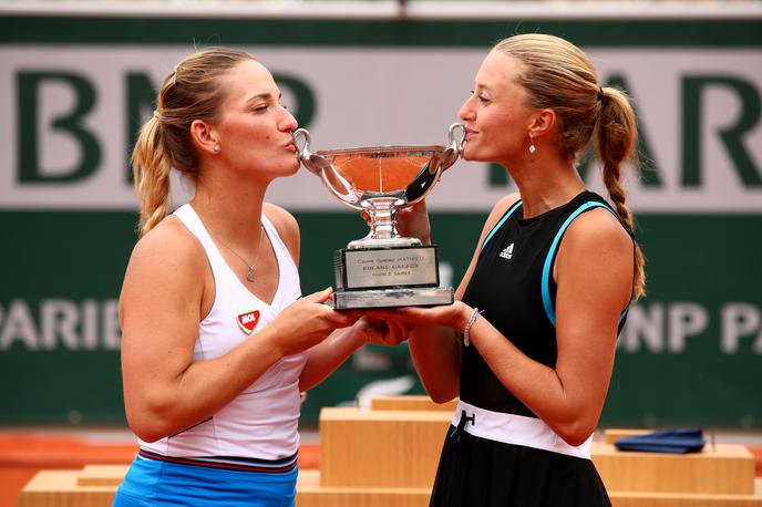 Timea Babos Kristina Mladenović | Madžarka Timea Babos in Francozinja Kristina Mladenović sta zmagovalki odprtega prvenstva Francije med ženskimi dvojicami. | Foto Getty Images