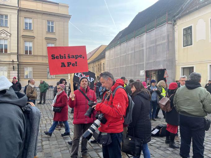 Protest novinarjev na Hrvaškem | Foto: STA