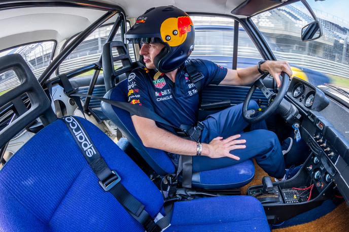 Max Verstappen dirka vzvratno DAF | Max Verstappen prvič v dirkalnem DAF na dirki vzvratno. | Foto Red Bull Content Pool