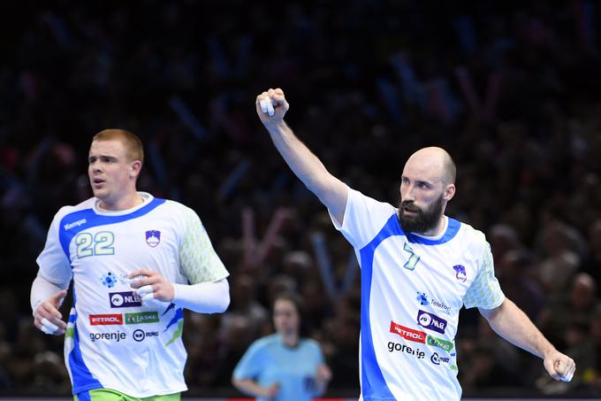 Vid Kavtičnik je v prvem polčasu igral le v obrambi, v drugem pa pristavil napadalni delež v pomembnih trenutkih. | Foto: Vincent Michel/francehandball2017.com