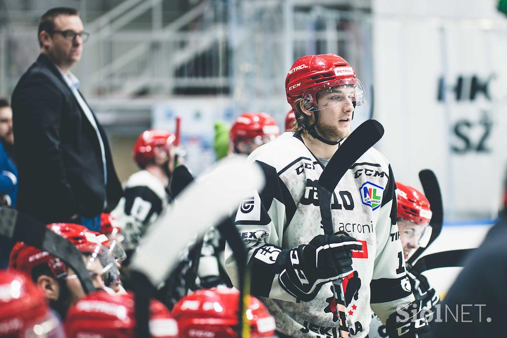 HK SŽ Olimpija : HDD Jesenice finale DP 1. tekma