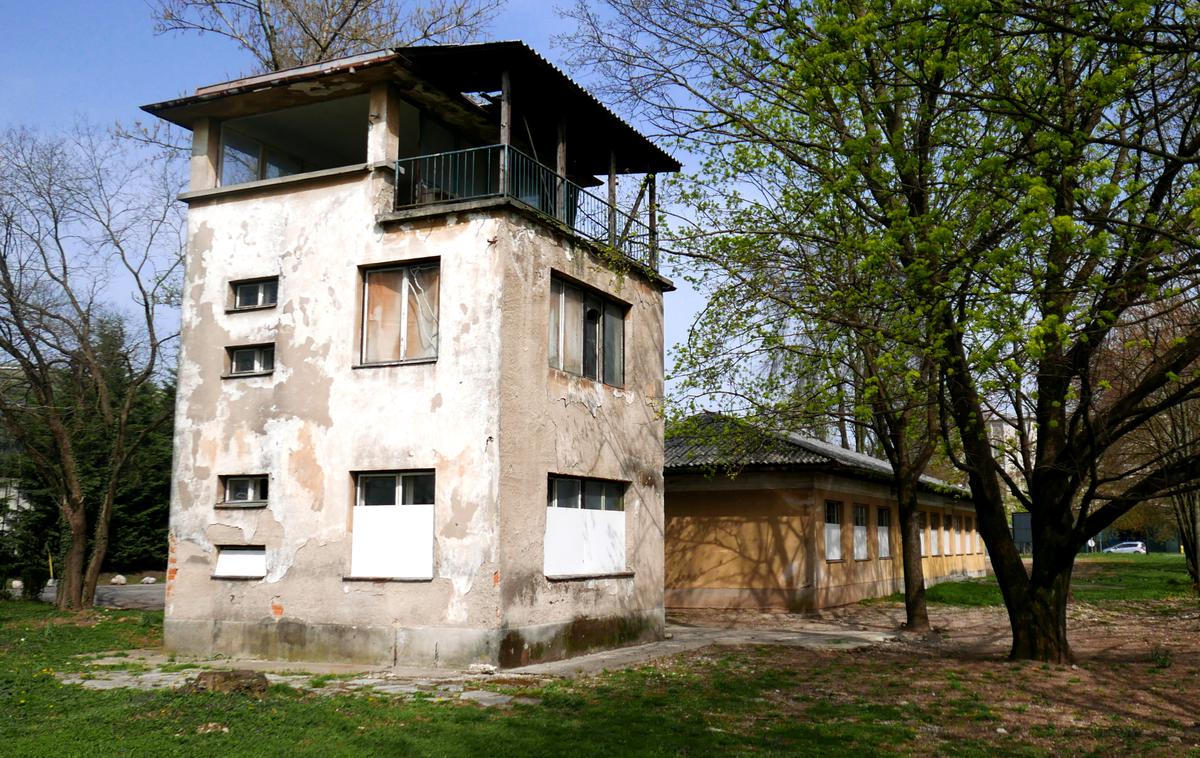 Letališka cesta kontrolni stolp