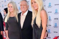 Hugh Hefner ima že novo blondinko