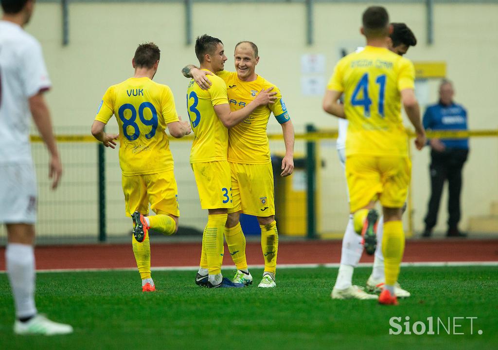 NK Domžale, NK Triglav, Prva liga Telekom Slovenije