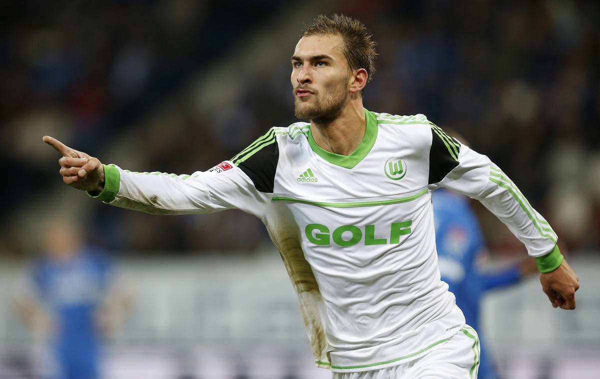 Bas Dost | Bas Dost je v preteklosti že igral v nemški bundesligi. Zadetke je pogosto dosegal v dresu Wolfsburga. | Foto Reuters