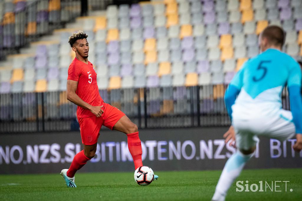 Slovenija : Anglija, slovenska nogometna reprezentanca u21