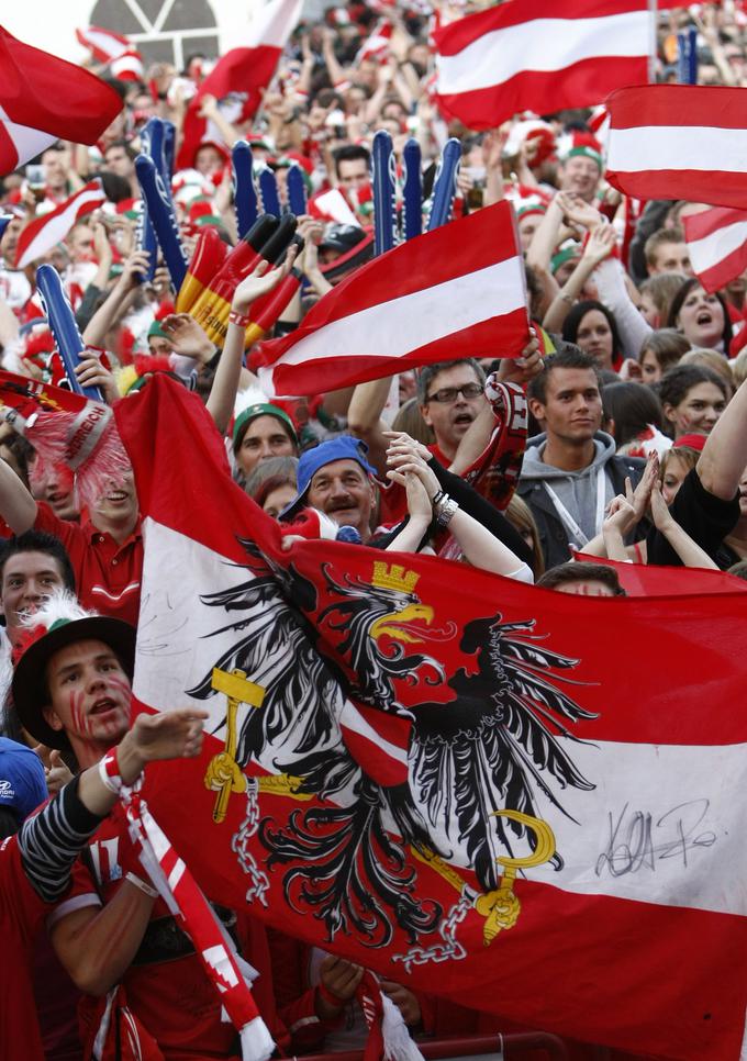 Bodo v prvem polčasu večerne tekme v Celovcu res molčali? | Foto: Reuters