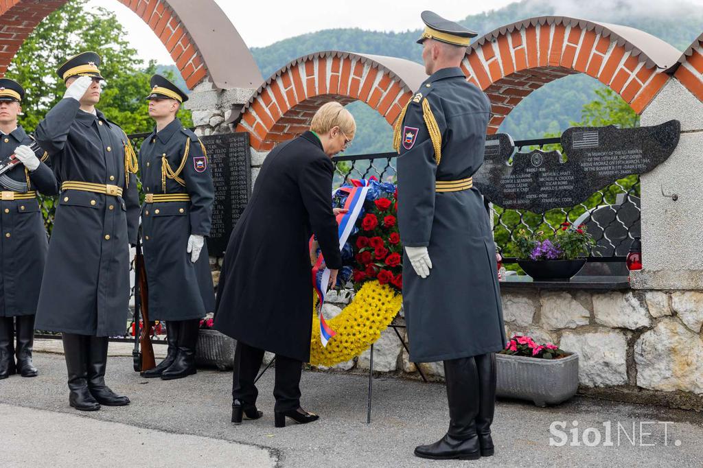 Polzela ameriški bombnik