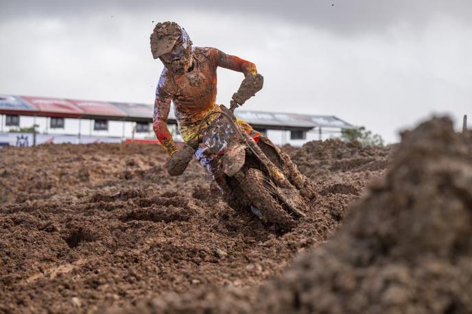 Tim Gajser Honda Cozar 2025 | Tim Gajser je po prvem mestu v soboto na kvalifikacijah dobil tudi prvo vožnjo na nedeljski VN Kastilje La Manče. | Foto Honda Racing/ShotbyBavo