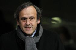 Platini proti kameram v golu, njegov favorit na EP Nemčija