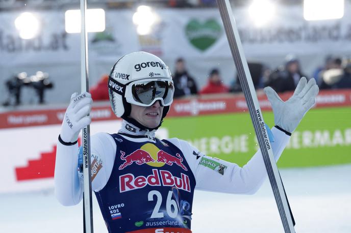 Lovro Kos | Lovro Kos je skočil do druge zmage v tej sezoni in se je v skupnem seštevku svetovnega pokala povzpel na peto mesto. | Foto Reuters