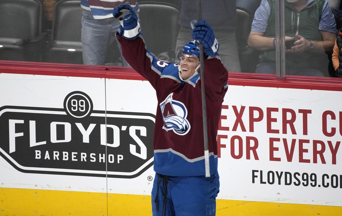 Andre Burakovsky | Andre Burakovsky, hokejist ekipe Colorado Avalanche, je sinoči dosegel svoj prvi hat-trick v ligi NHL.  | Foto Guliverimage