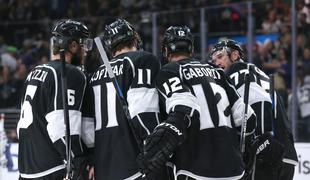 Kopitar blestel, Los Angeles stresel jezo nad Edmontonom (video)