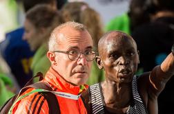 Po zmedi na ljubljanskem maratonu. Nagrajeni bodo tudi tekači, ki so zavili v napačno smer.