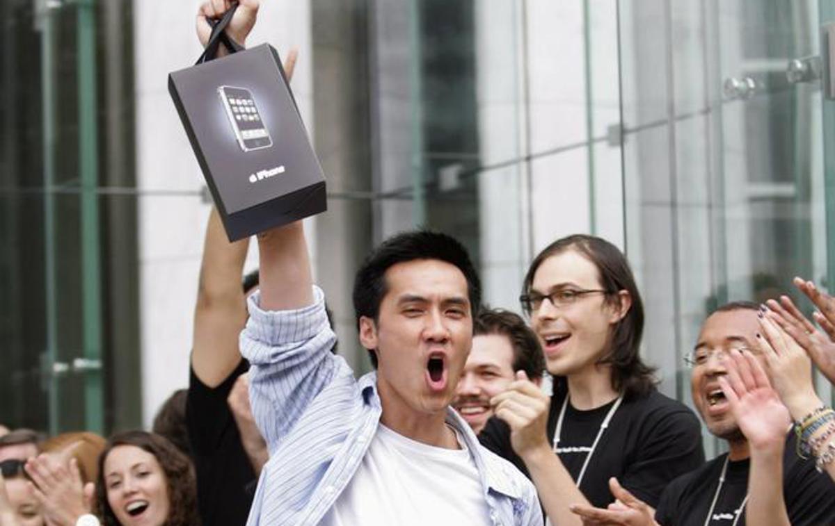 Apple Store, iPhone | Foto Reuters