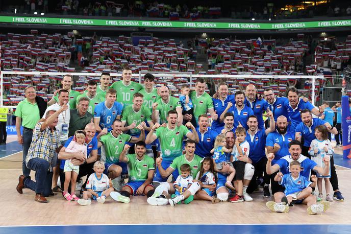 Slovenija - Srbija odbojka VNL | Slovenci so za konec rednega dela lige narodov, ki so ga končali na prvem mestu, s 3:2 premagali Srbe. | Foto www.alesfevzer.com