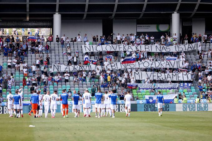 Sporočilo navijačev Slovenije, polnih optimizma pred začetkom Eura 2024. | Foto: www.alesfevzer.com