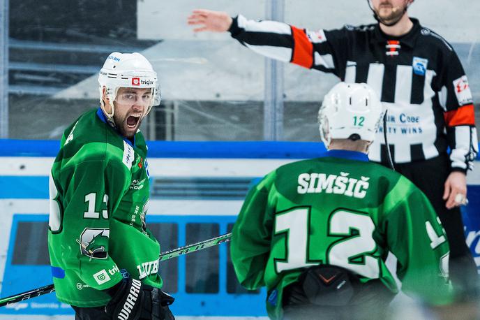 HK Olimpija Dornbirn Žiga Pance, Nik Simšič | Hokejisti Olimpije bodo novo sezono v ICEHL odprli 16. septembra doma proti slovaškemu klubu iz Bratislave. | Foto Vid Ponikvar/Sportida