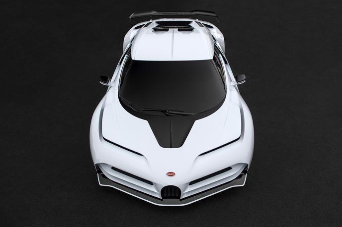 Bugatti centodieci | Bugatti bo izdelal le deset primerkov centodieci. Prvi kupci ga bodo dobili prihodnje leto. | Foto Bugatti