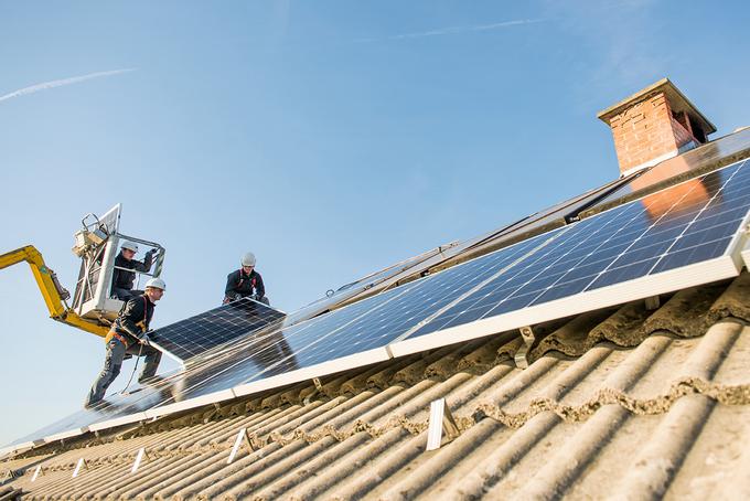 Odločitev za samooskrbo s sončno elektrarno je tudi odločitev za čistejši planet in lepšo, zeleno prihodnost vseh prihodnjih generacij. | Foto: 