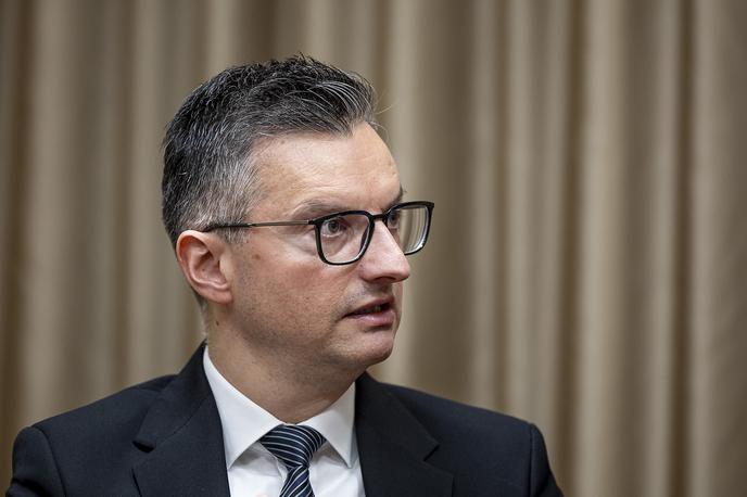 Marjan Šarec | Med obiskom Črne gore se bo minister Marjan Šarec udeležil slovesne predaje brezpilotnih letalnih sistemov Belin-V. | Foto Ana Kovač