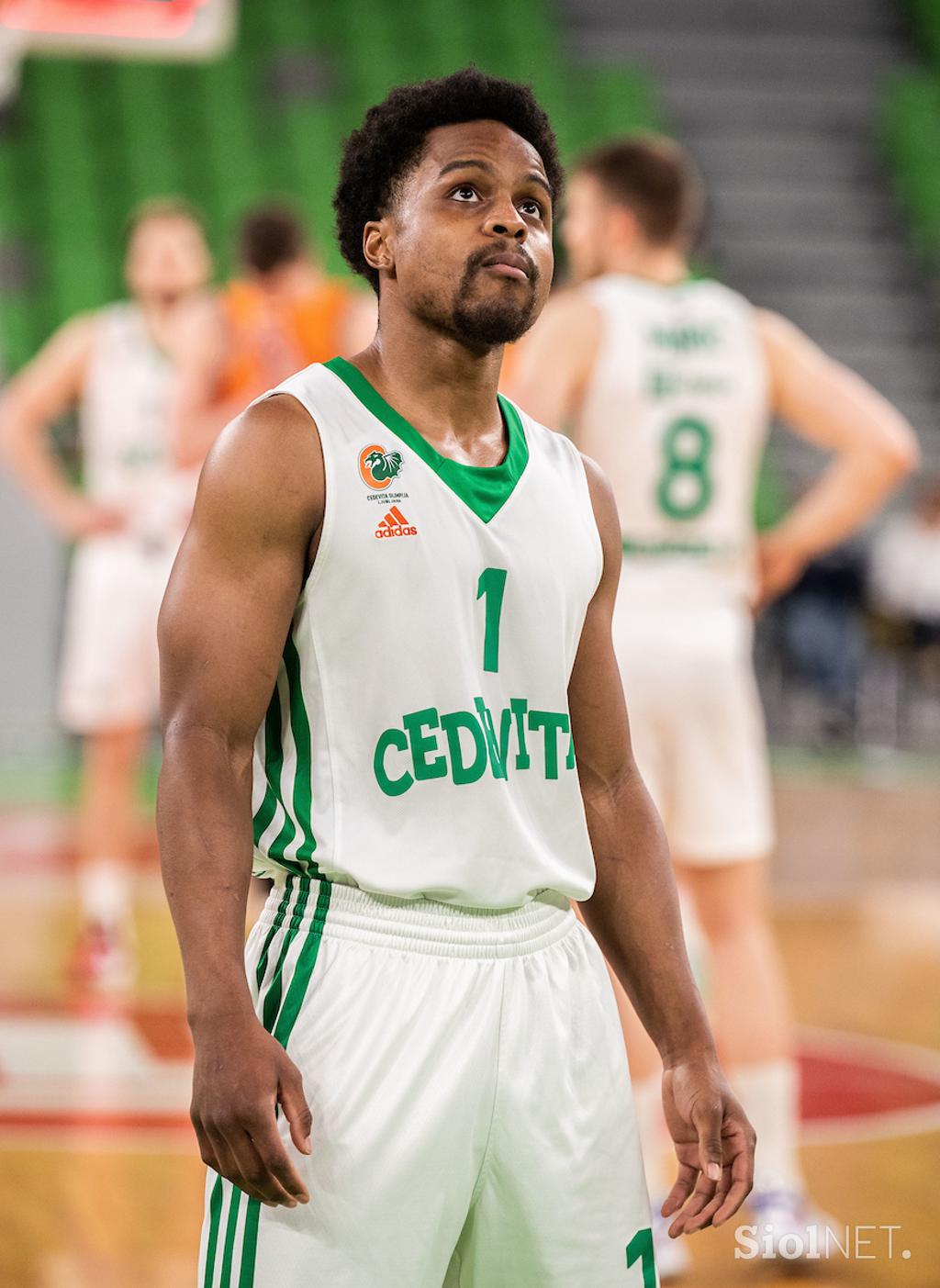 Finale DP v košarki (2. tekma): Cedevita Olimpija - Helios Suns