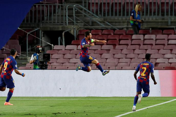 Barcelona Napoli | Barcelona je po uvodnem remiju na povratni tekmi ugnala Napoli in napredovala v četrtfinale. V tem se bo pomerila z nemškim prvakom Bayernom. | Foto Reuters