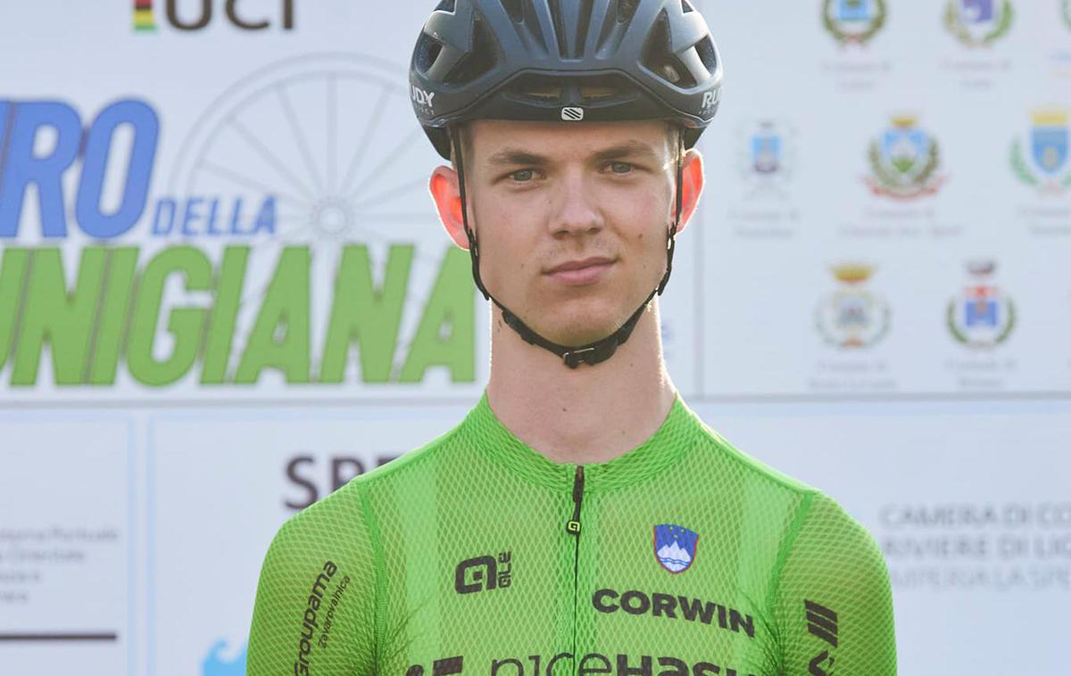 Jakob Omrzel | Osemnajstletni slovenski kolesar Jakob Omrzel se je danes huje poškodoval na mladinski etapni kolesarski dirki Giro della Lunigiana v Italiji, kjer je bil eden glavnih favoritov za etapno zmago. | Foto Duz Image / Michele Bertoloni