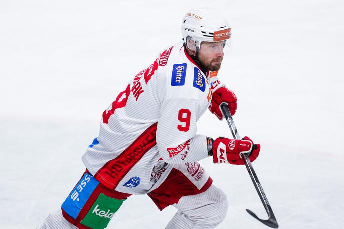 Jan Muršak, Celovec | Jan Muršak se je na nedeljskem treningu poškodoval in končal v bolnišnici. | Foto Aleš Fevžer