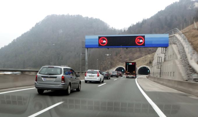 Na slovenskih avtocestah in hitrih cestah merjenja povprečne hitrosti za zdaj ne bo. | Foto: Gregor Pavšič