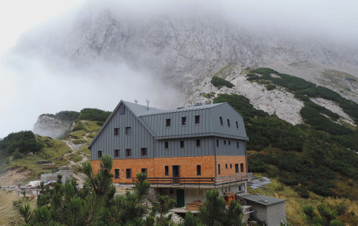 Cojzova koča na Kokrskem sedlu | Foto Matej Ogorevc