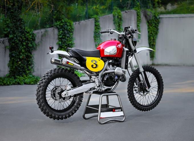 MotoXgeneration custom motor Husky 120 let – desna stran | Foto: Husqvarna