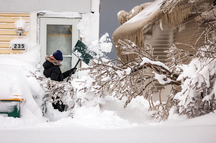 ZDA sneg | O težavah zaradi močnega sneženja in nizkih temperatur medtem poročajo tudi iz Kanade. | Foto Reuters