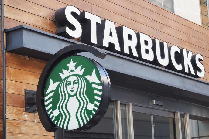 Starbucks | Porota v Los Angelesu je pretekli petek Garcii prisodila 50 milijonov dolarjev odškodnine, kar bo po besedah njegovih odvetnikov družbo Starbucks po prištetju odvetniških honorarjev in drugih stroškov na koncu stalo več kot 60 milijonov dolarjev. | Foto Shutterstock