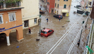 Močno neurje prizadelo hrvaško Istro