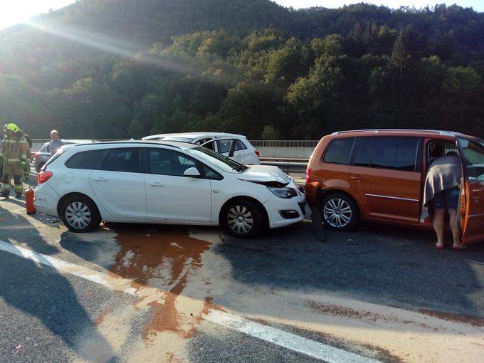 Avtokamera lahko hitro razjasni okoliščine nesreče in pomaga policiji pri iskanju odgovornih oseb. | Foto: Center za zaščito in reševanje Domžale