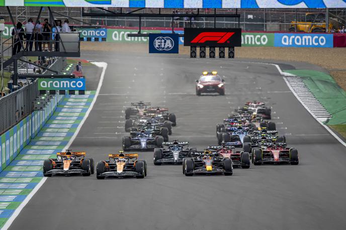 Silverstone | Silverstone je ena od klasik formule 1. Dirko je mesto gostilo že v prvi sezoni svetovnega prvenstva. | Foto Guliverimage