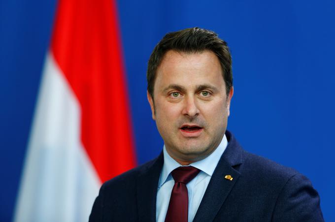 Luksemburški premier Xavier Bettel je že 15. marca ukazal zaprtje vseh nenujnih trgovin in restavracij, toda meje ostajajo odprte. | Foto: Reuters