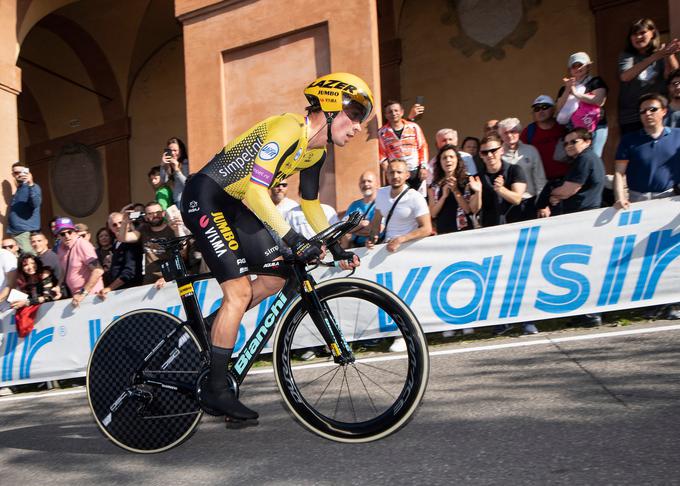 Giro se je začel sanjsko – osvojil je uvodni kronometer v Bologni. | Foto: Sportida