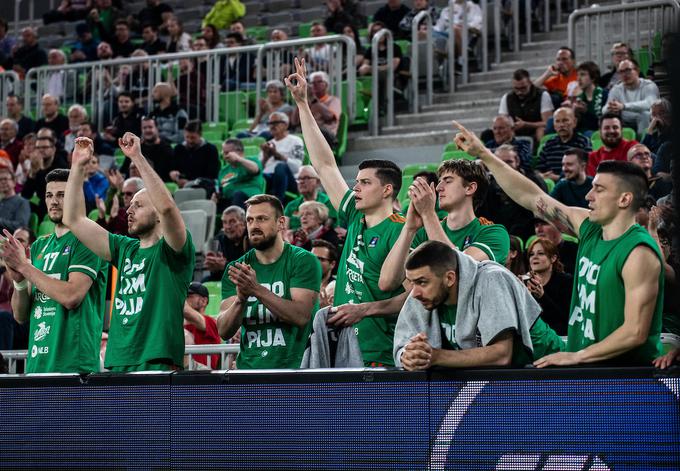 Košarkarji Cedevite Olimpije bodo prvo tekmo polfinala odigrali v nedeljo ob 19.30 v Beogradu. | Foto: Nik Moder/Sportida