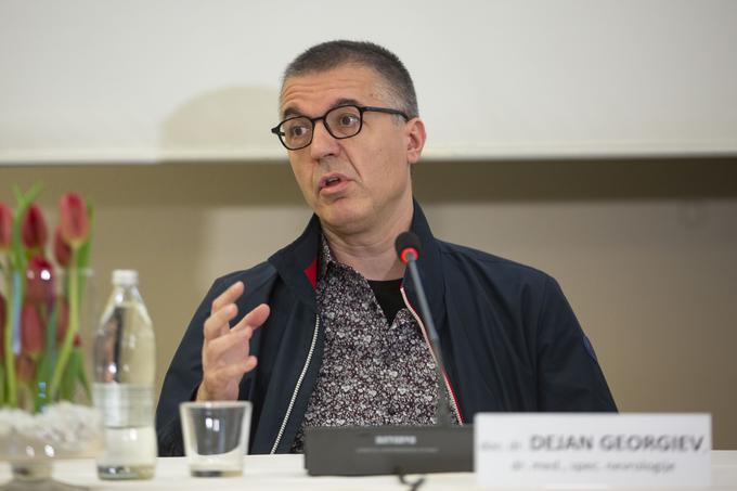 Doc. dr. Dejan Georgiev, dr. med., spec. nevrologije na Kliničnem oddelku za bolezni živčevja Nevrološke klinike UKC Ljubljana | Foto: Bojan Puhek