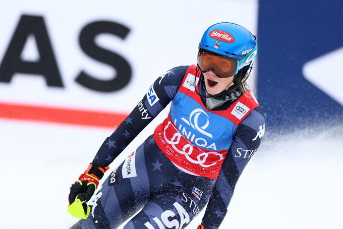 Reakcija Mikaele Shiffrin ob prihodu v cilj v drugi vožnji. | Foto: Reuters