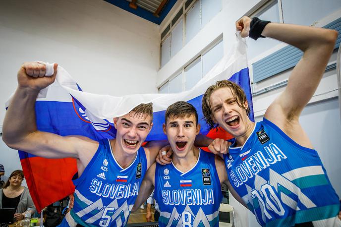 slovenska košarkarska reprezentanca U18 | Letos nas čaka drugačen format prvenstev košarkarskih reprezentanc v mlajših kategorijah. | Foto Vid Ponikvar/Sportida