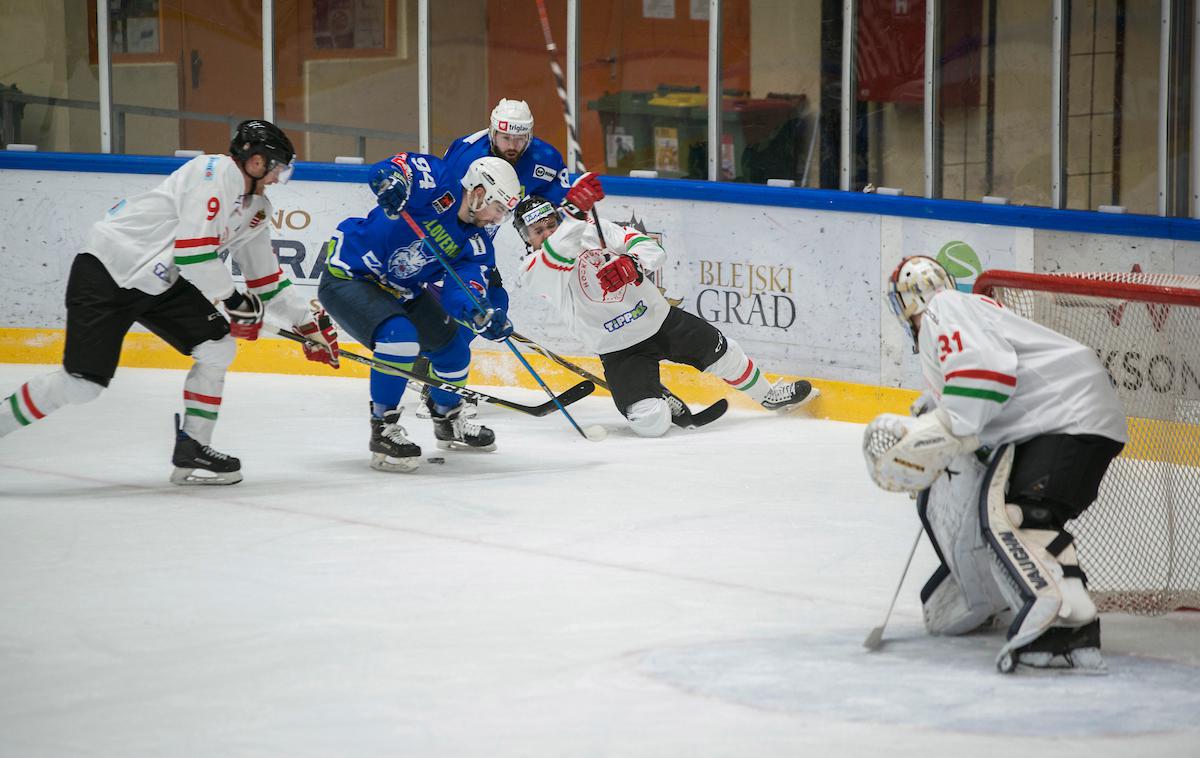 Slovenija Madžarska hokej | Slovensko hokejsko reprezentanco v pripravah na svetovno prvenstvo drugega razreda v sredo čaka pripravljalna tekma z Madžarsko v Budimpešti, kjer risi ne bodo nastopili v zasedbi, ki bo potovala na SP. | Foto Peter Podobnik / Sportida