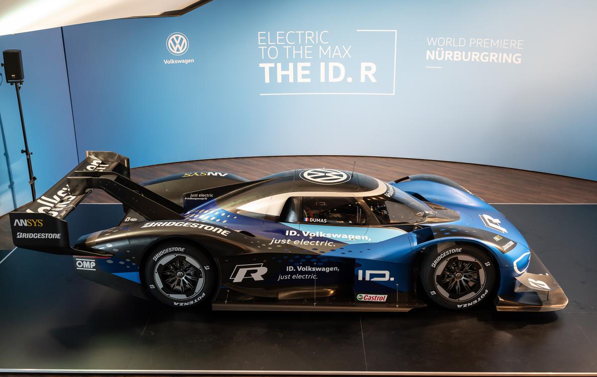 Volkswagen ID R | Pogonski sklop ima sistemsko moč 500 kilovatov in 650 njutonmetrov navora. | Foto Volkswagen