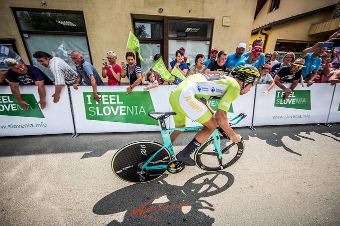 Primož Roglič je imel lani ob skupni zmagi povprečje 43,41 kilometrov na uro, na kronometru, ki je bil zadnji dan, pa prek 52 kilometrov na uro. | Foto: Vid Ponikvar